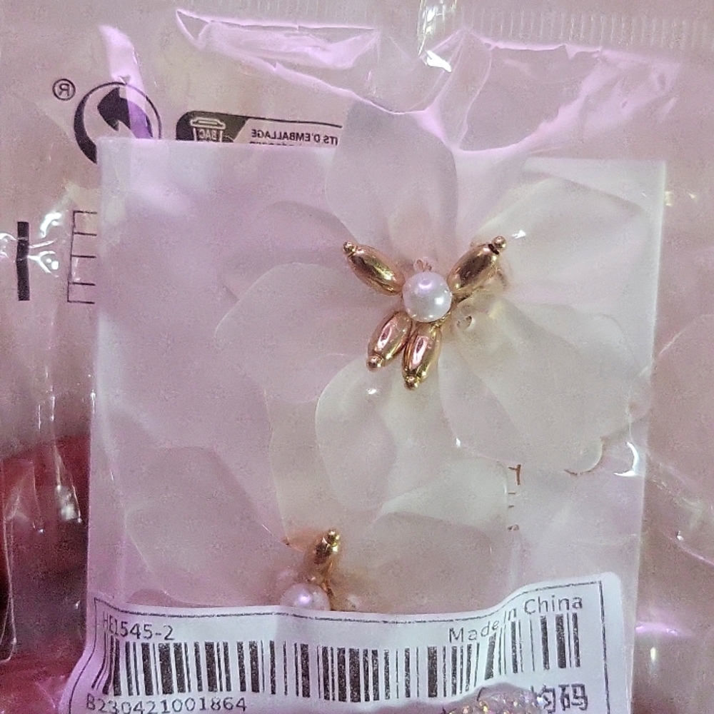 FLOWER  🌼 EARRINGS